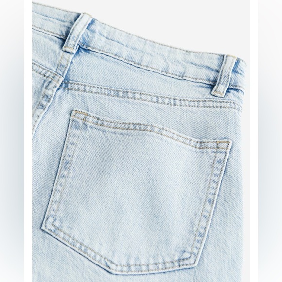 H&M High Rise Wide Leg Jeans - Picture 2 of 5